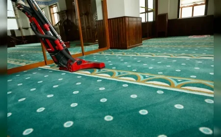 ETİMESGUT BELEDİYESİ RAMAZAN AYINDA CAMİLERDE KAPSAMLI TEMİZLİK ÇALIŞMALARINI SÜRDÜRÜYOR