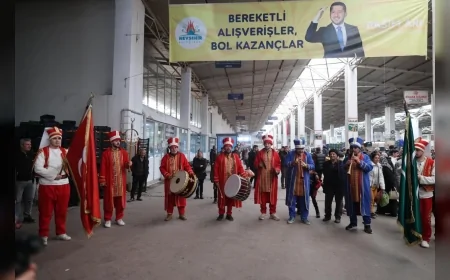 NEVŞEHİR PAZARYERİNDE MEHTER MARŞLARI EŞLİĞİNDE RAMAZAN COŞKUSU YAŞANDI!