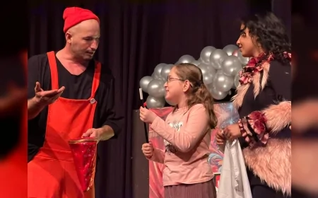 Yalova Belediyesi’nin düzenlediği Mini Sirk gösterisi çocuklara eğlence dolu anlar yaşattı