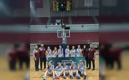 Adana Büyükşehir Belediyesi Spor Kulübü U16 Kız Basketbol Takımı Konya’da Bölge Şampiyonu Oldu
