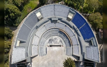 İzmir Büyükşehir Belediyesi Kültürpark Atatürk Açık Hava Tiyatrosu’nda Kapsamlı Yenileme Çalışması Başlattı