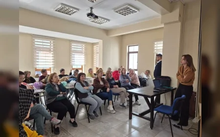 ODUNPAZARI BELEDİYESİ VE ESKİŞEHİR BAROSU’NDAN MAHALLELERDE KADINLARA YÖNELİK HAK BİLGİLENDİRME BULUŞMALARI