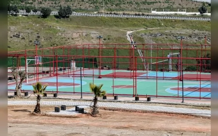 Bayraklı’da Ferdi Zeyrek Spor Kompleksi’nde Çalışmalar Sona Yaklaştı