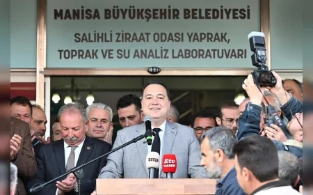 MANİSA BÜYÜKŞEHİR BELEDİYE BAŞKANI BESİM DUTLULU: “TARLADA, BAHÇEDE, SERADA ÜRETİM OLMAZSA TÜRKİYE’NİN GELECEĞİ OLMAZ”