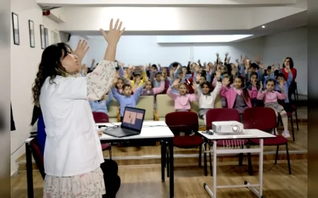 BAYRAKLI BELEDİYESİNDEN 14 OKULDA 2 BİN 200 ÖĞRENCİYE EL HİJYENİ EĞİTİMİ!