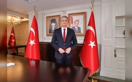 Adana Valisi Mustafa Yavuz: “İstiklal Marşı milletimizin bağımsızlık ruhunun en güçlü sembollerinden biridir”