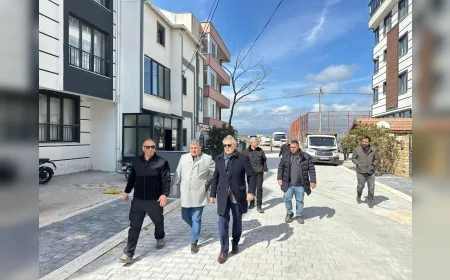 BANDIRMA BELEDİYE BAŞKANI DURSUN MIRZA: “YAZ BOYUNCA KENT GENELİNDE YOĞUN YOL VE ASFALT ÇALIŞMASI YAPACAĞIZ”