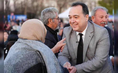 MANİSA BÜYÜKŞEHİR BELEDİYE BAŞKANI BESİM DUTLULU SALİHLİ’DE VATANDAŞLARLA İFTAR SOFRASINDA BULUŞTU