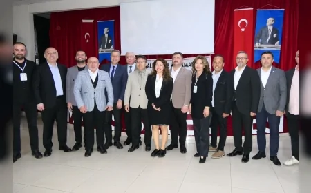 Marmaris’te Konyalılar ve Karamanlılar Derneği’nin İftar Programında 600 Kişi Aynı Sofrada Buluştu