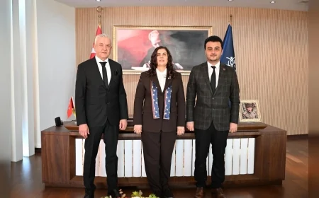 TCDD TAŞIMACILIK İZMİR BÖLGE MÜDÜRÜ BAYRAM ŞAHİN’DEN AYDIN BÜYÜKŞEHİR BELEDİYE BAŞKANI ÖZLEM ÇERÇİOĞLU’NA ZİYARET