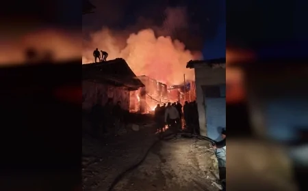 İSKİLİP’TE SABAH SAATLERİNDE ÇIKAN EV YANGINI İTFAİYENİN HIZLI MÜDAHALESİYLE SÖNDÜRÜLDÜ