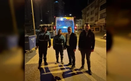 PURSAKLAR BELEDİYE BAŞKANI ERTUĞRUL ÇETİN: “GÜNLÜK 150 TON ÇÖP TOPLUYORUZ”