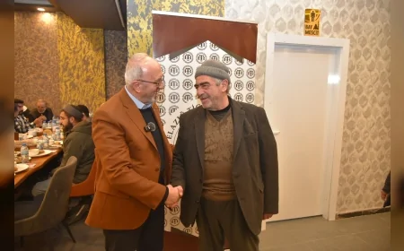 ELAZIĞ TİCARET BORSASI ÜYELERİ RAMAZAN İFTARINDA BİR ARAYA GELDİ
