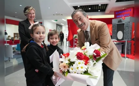 TEPEBAŞI BELEDİYE BAŞKANI AHMET ATAÇ: “BUGÜNÜN ÖĞRENCİLERİ YARININ YÖNETİCİLERİ OLACAK”