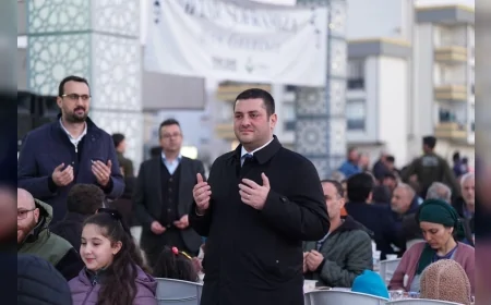 Torbalı Belediye Başkanı Övünç Demir Atatürk Mahallesi İftarında Konuştu: “Ramazan Ayı Dostluğun ve Birliğin En Güçlü Şekilde Yaşandığı Zamandır”