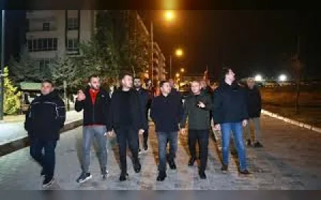 KAYSERİ BÜYÜKŞEHİR BELEDİYE BAŞKANI DR. MEMDUH BÜYÜKKILIÇ KENTTE İFTAR, ZİYARET VE ESNAF BULUŞMALARIYLA YOĞUN PROGRAM GERÇEKLEŞTİRDİ