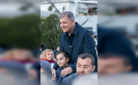 İzmir Büyükşehir Belediye Başkanı Dr. Cemil Tugay: “Bayramlığı olmayan çocuk kalmasın, her çocuğun yüzü gülecek”