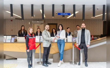 Yalova Belediyesi 14 Mart Tıp Bayramı’nda Sağlık Çalışanlarını Hastanelerde Ziyaret Etti