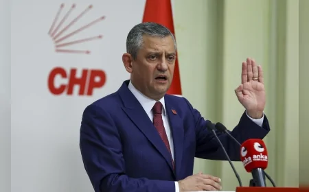 CHP Genel Başkanı Özgür Özel: “Yargı üzerinden kurulan düzen bir darbe mekanizmasına dönüştü”