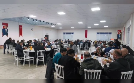 Oğuzlar Belediye Başkanı Mustafa Cebeci Belediye Personeli ve Aileleriyle İftar Programında Buluştu