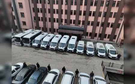 Mamak Belediye Başkanı Veli Gündüz Şahin: “Araç Filosunda Dönüşümle Tasarruf Artarken Hizmet Kapasitesi Güçleniyor”