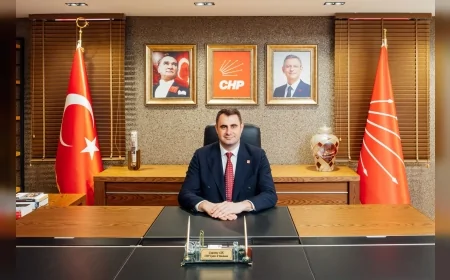 CHP İzmir İl Başkanı Çağatay Güç: “Çanakkale ruhu Cumhuriyetimizin temelidir”