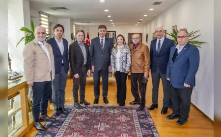 İzmir Büyükşehir Belediye Başkanı Dr. Cemil Tugay: “Gazetecilerin Otopark Sorununu Nisan Meclisi’nde Çözüme Kavuşturacağız”