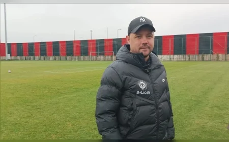 ARCA ÇORUM FK TEKNİK DİREKTÖRÜ UĞUR UÇAR: “SEZON SONUNDA KUPAYI ÇORUM’A GETİRMEK İSTİYORUZ”