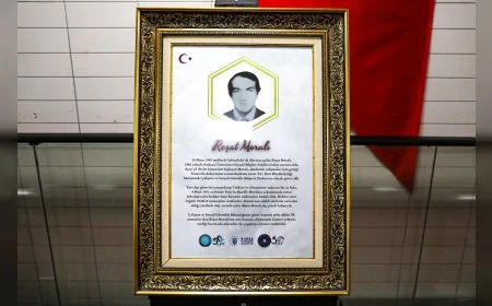 Bursa’da şehit Türk diplomatların hatırası sergiyle gelecek nesillere aktarılıyor