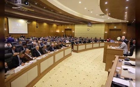 BURSA BÜYÜKŞEHİR BELEDİYE BAŞKANI MUSTAFA BOZBEY: “20 SENEDİR YAPILMAMIŞ HİZMETLERİ YAPIYORUZ”