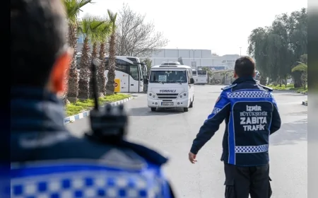 İzmir Büyükşehir Belediyesi Bayram Öncesi Toplu Taşımada Denetimleri Sıkılaştırdı