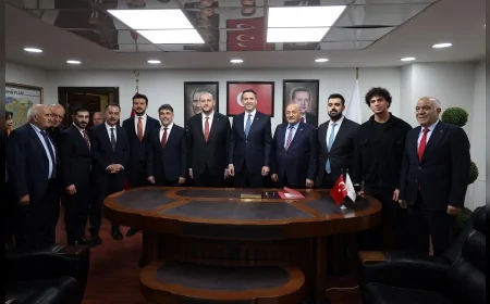 ENERJİ VE TABİİ KAYNAKLAR BAKANI ALPARSLAN BAYRAKTAR ERZİNCAN’DA GENÇLERE SESLENDİ “BU PROJELERİN ÇOK DAHA ÖTESİNE GEÇECEKSİNİZ”