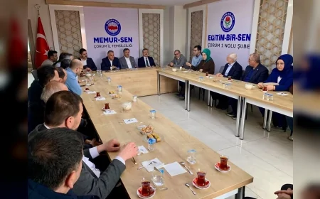 Memur-Sen Genel Başkan Yardımcısı Ali Yıldız Çorum’da Bayramlaşma Programına Katıldı