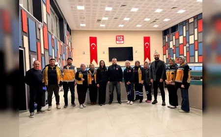 Çorum İl Sağlık Müdürü Prof. Dr. Sinan Zehir: “Acil sağlık personelimiz hayatın en kritik anlarında görev başında”