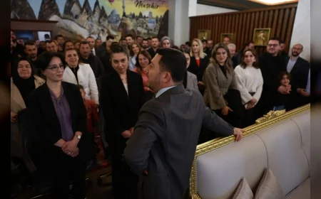 NEVŞEHİR BELEDİYE BAŞKANI RASİM ARI BAYRAMDA VATANDAŞ VE PERSONELLE BULUŞTU