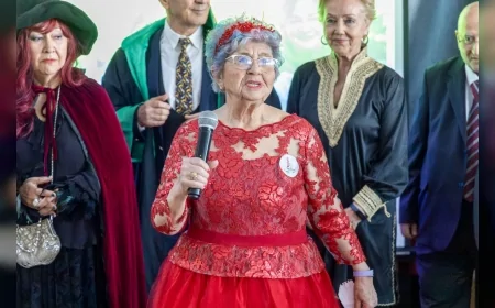 KARŞIYAKA BELEDİYE BAŞKANI YILDIZ ÜNSAL: “BİLGE ÇINARLARIMIZLA KUŞAKLAR ARASI BAĞI GÜÇLENDİRDİK”