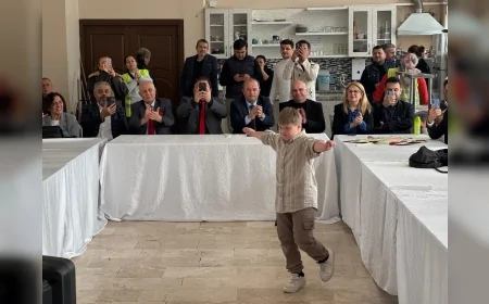 Yunusemre Belediyesi Down Sendromu Farkındalık Etkinliğinde Özel Gereksinimli Bireylerle Bir Araya Geldi