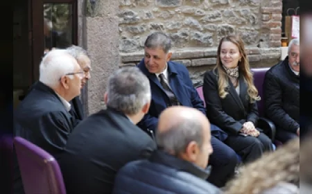 Eski Başkan Aziz Kocaoğlu’ndan Başkan Dr. Cemil Tugay’a Meslek Fabrikası Binası İçin Destek Ziyareti