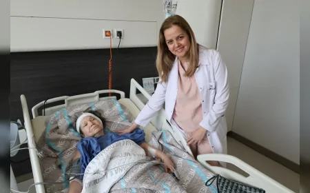 İzmir’de 72 Yaşındaki Batı Türker 60 Yıllık Sessizliği Koklear İmplant Ameliyatıyla Aşmaya Hazırlanıyor!