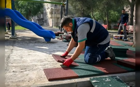 Bornova Belediyesi Baharla Birlikte Park Yenileme ve Yeşil Alan Çalışmalarını İlçe Genelinde Hızlandırdı
