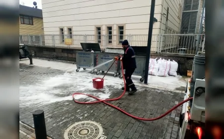 Düzce Belediyesi Temizlik Çalışmalarını Şehir Genelinde Aralıksız Sürdürüyor