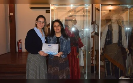 Ege Üniversitesi Etnografya Müzesinde sanat ve estetik üzerine söyleşi düzenlendi