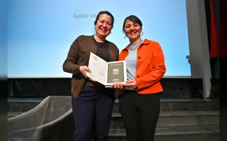 Bursa Büyükşehir Belediyesi çocukları “Benim Bir Hikâyem Var” etkinliğinde yazarla buluşturdu