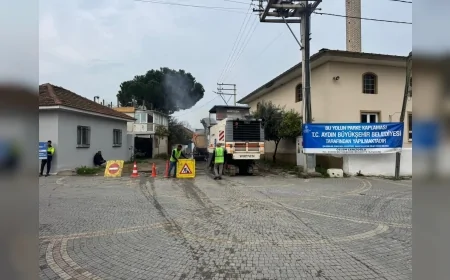 AYDIN BÜYÜKŞEHİR BELEDİYE BAŞKANI ÖZLEM ÇERÇİOĞLU ULAŞIM ALTYAPISINI GÜÇLENDİREN ÇALIŞMALARIN SÜRDÜĞÜNÜ AÇIKLADI!