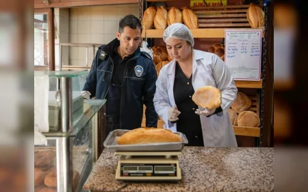 Kuşadası Belediyesi fırınlarda hijyen ve gramaj denetimlerini sürdürüyor
