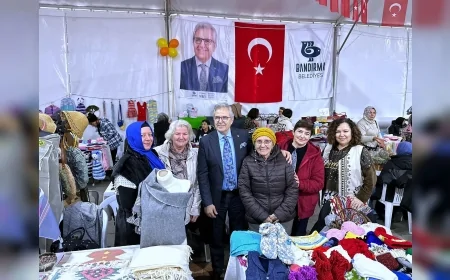 BALIKESİR BANDIRMA’DA 4. KADIN EL EMEĞİ FESTİVALİ YOĞUN KATILIMLA AÇILDI