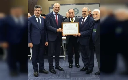 Gerontolog Dr. Kemal Aydın İstanbul’da Sağlıklı Yaşlanma Vizyonunu Uluslararası Platformda Tanıttı