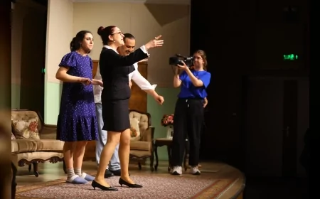 Karabağlar Belediye Başkanı Helil Kınay: “Sanatla birlikte üretiyor, geleceği birlikte kuruyoruz”