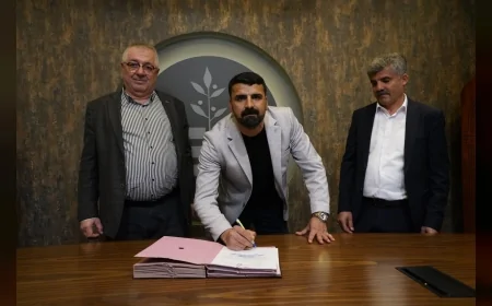 EDREMİT BELEDİYESİ ALTINOLUK’TA TAZİYE VE KÜLTÜR EVİ İÇİN HAYIRSEVERLERLE PROTOKOL İMZALADI