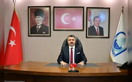 Yıldırım Belediye Başkanı Oktay Yılmaz: “Hürmetkân büyüklere duyulan saygı ve vefanın göstergesi olacak”